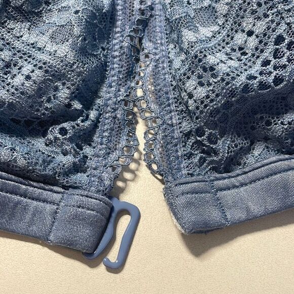 Victoria’s Secret Bralette Small Blue Lace - Picture 5 of 6